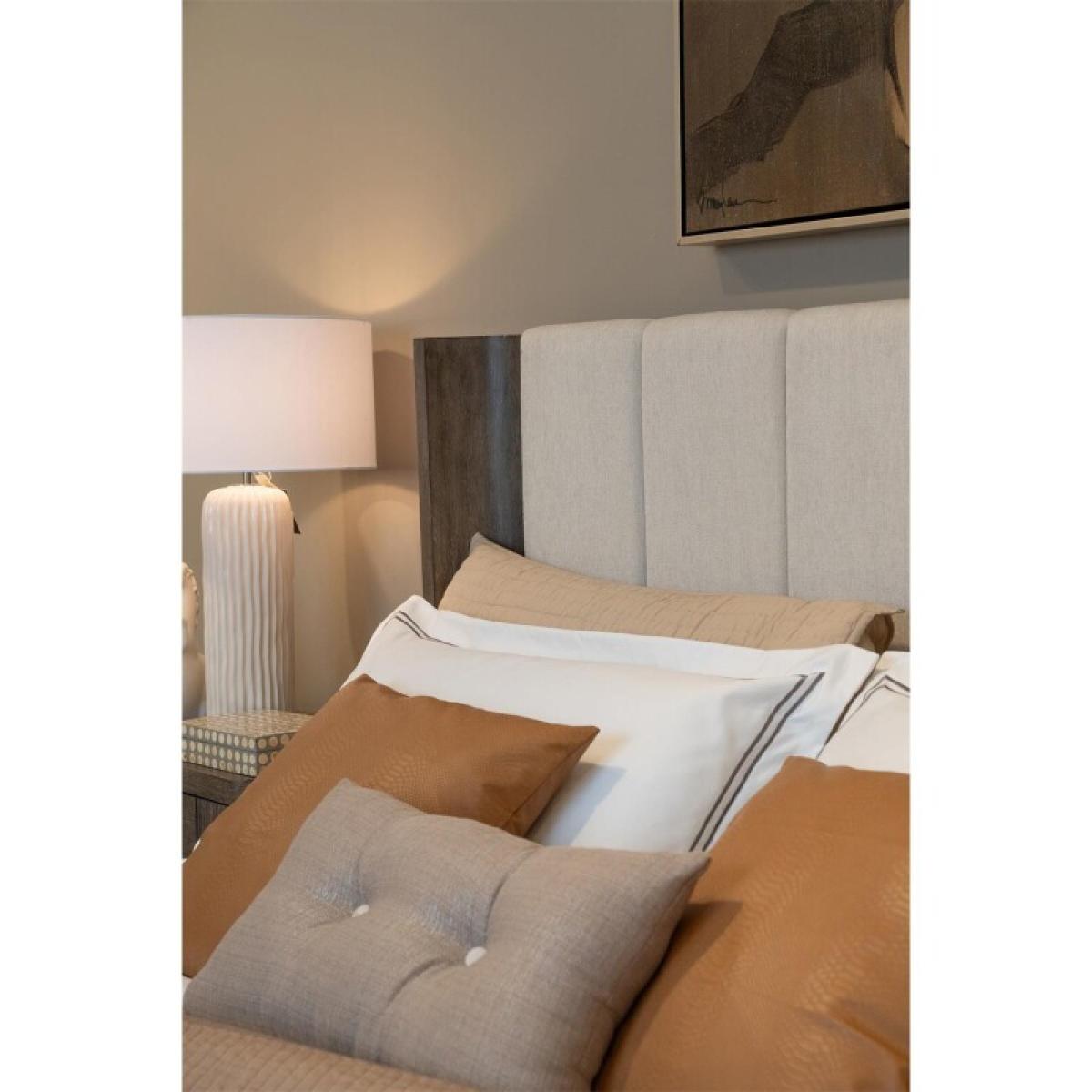 Sariel King Upholstered Bed - Image 16