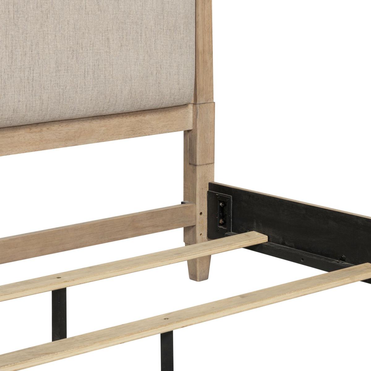 Proximity Place Queen Poster Bed - Image 10