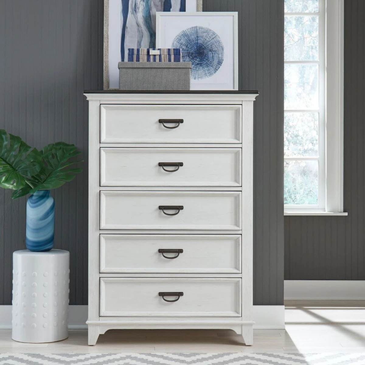 Allyson Park 5 Drawer Chest - Image 2