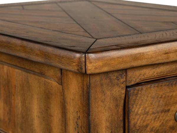 Chesterfield T4717-02 Small Rectangular End Table - Image 4