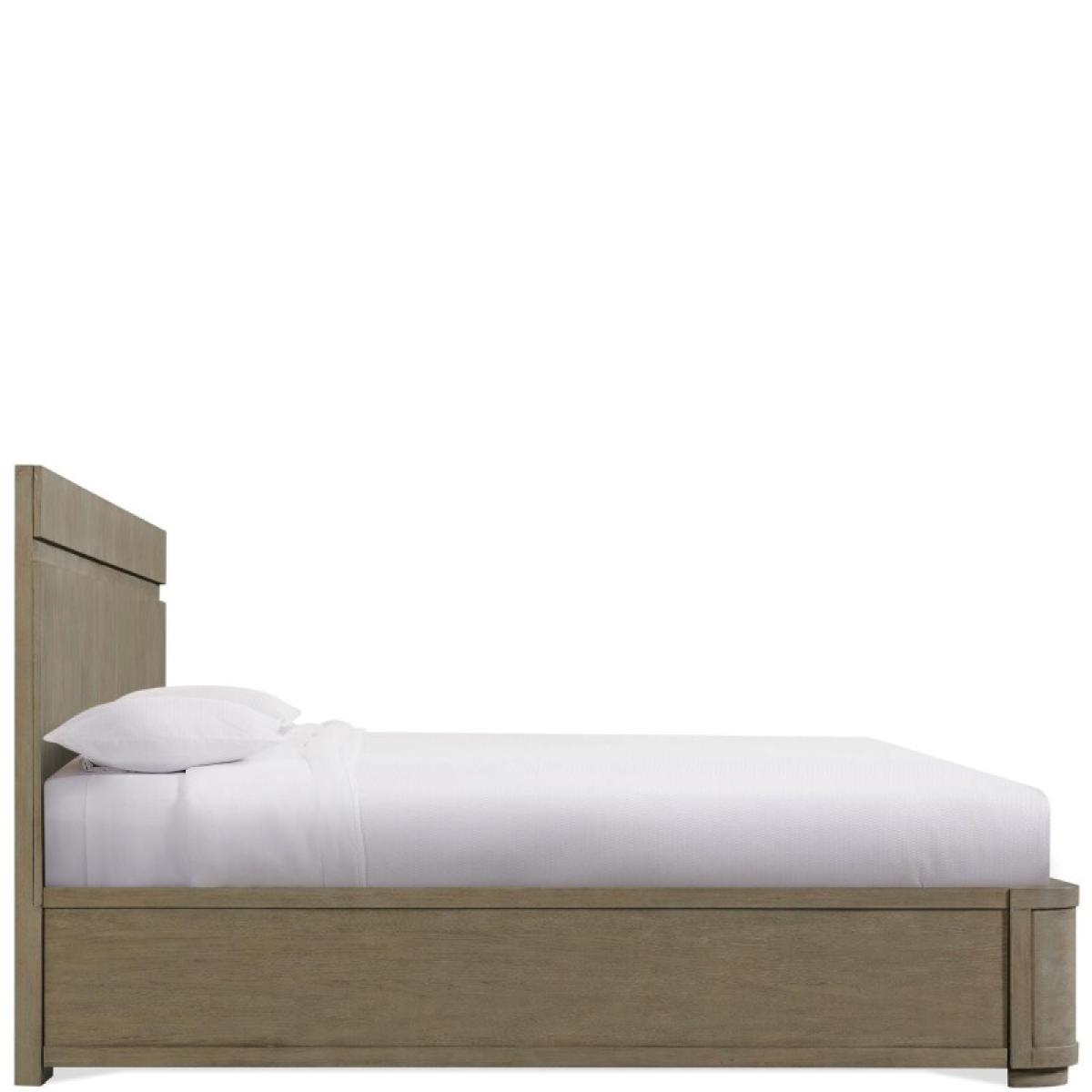 Pasadena King Panel Bed With Piers - Image 6