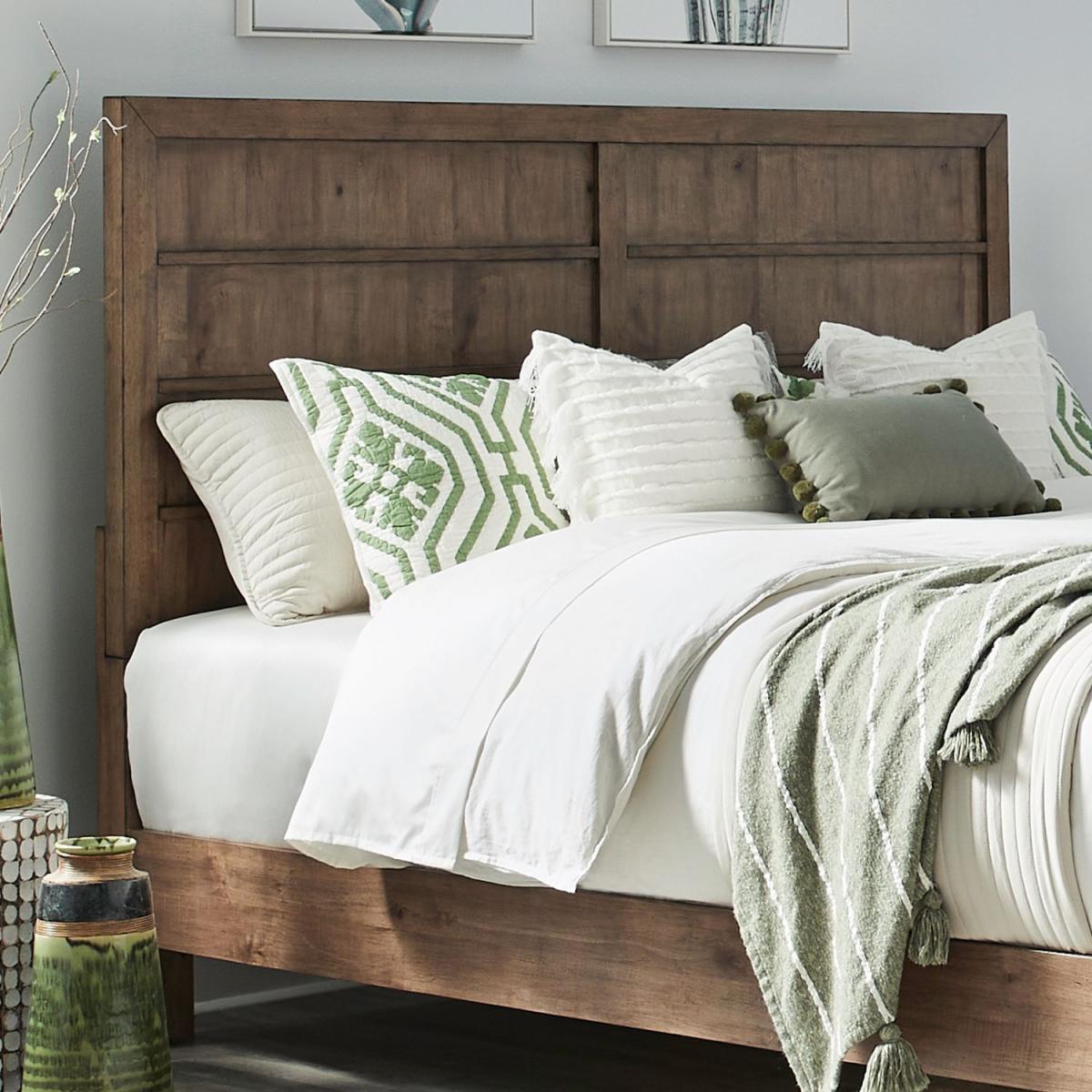 ec2dee988b4b6e3c599762587b0c3c3a Queen Panel Headboard - Image 1