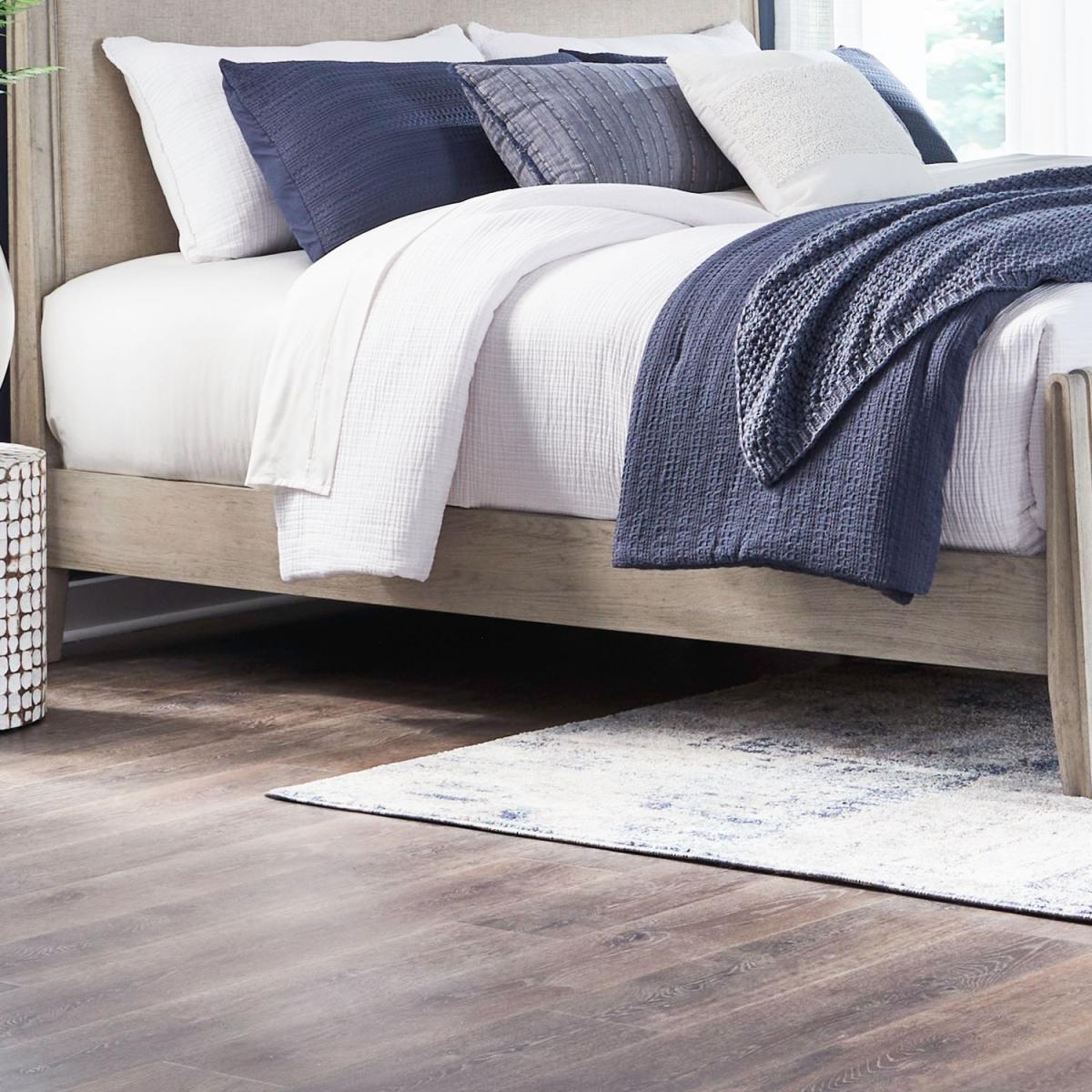 fba6d3d8e7c198a5c7bd783e715c4a17 Cal King Uph Bed Rails - Image 1