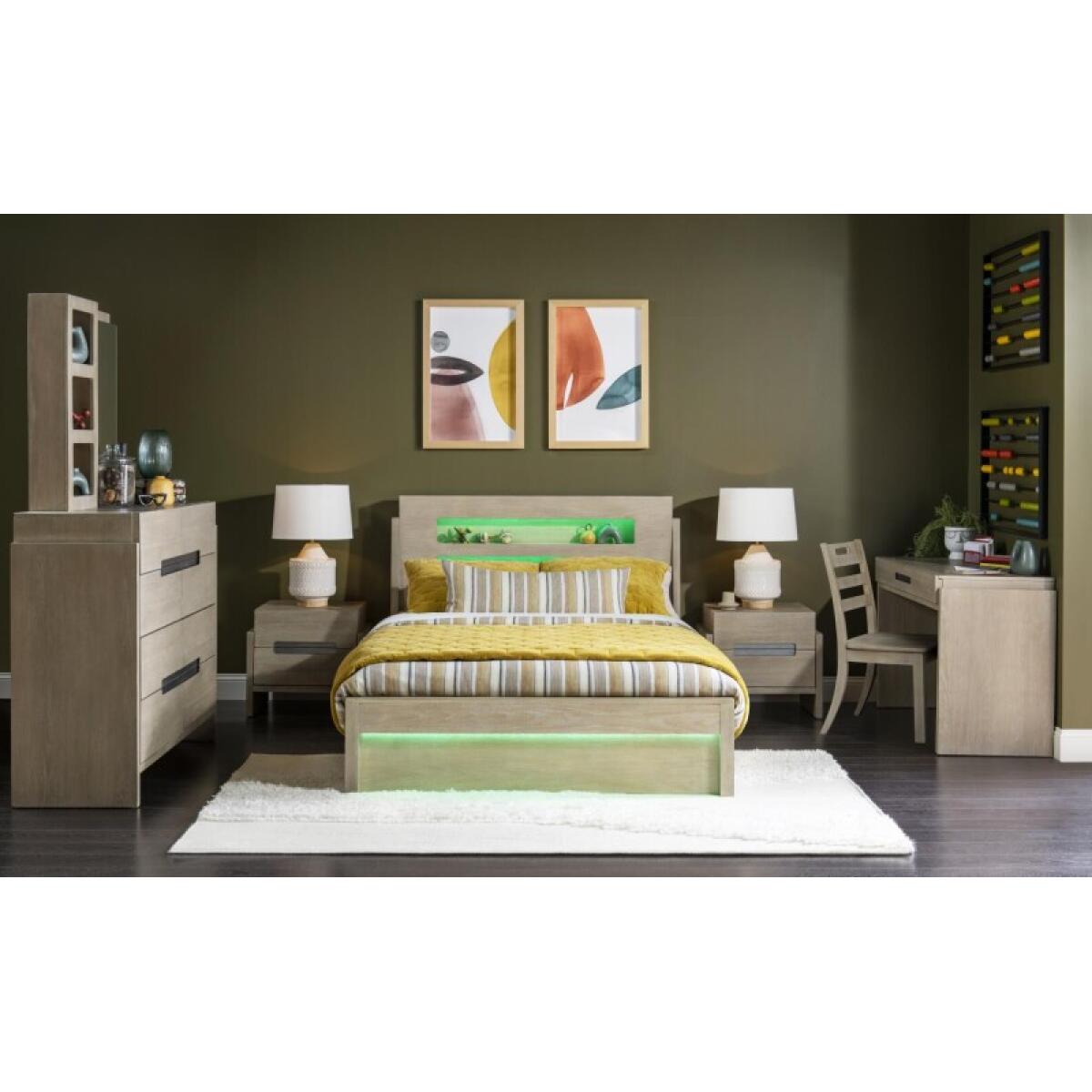 Complete Panel Bed 46 Weathered Oak Finish - Image 8