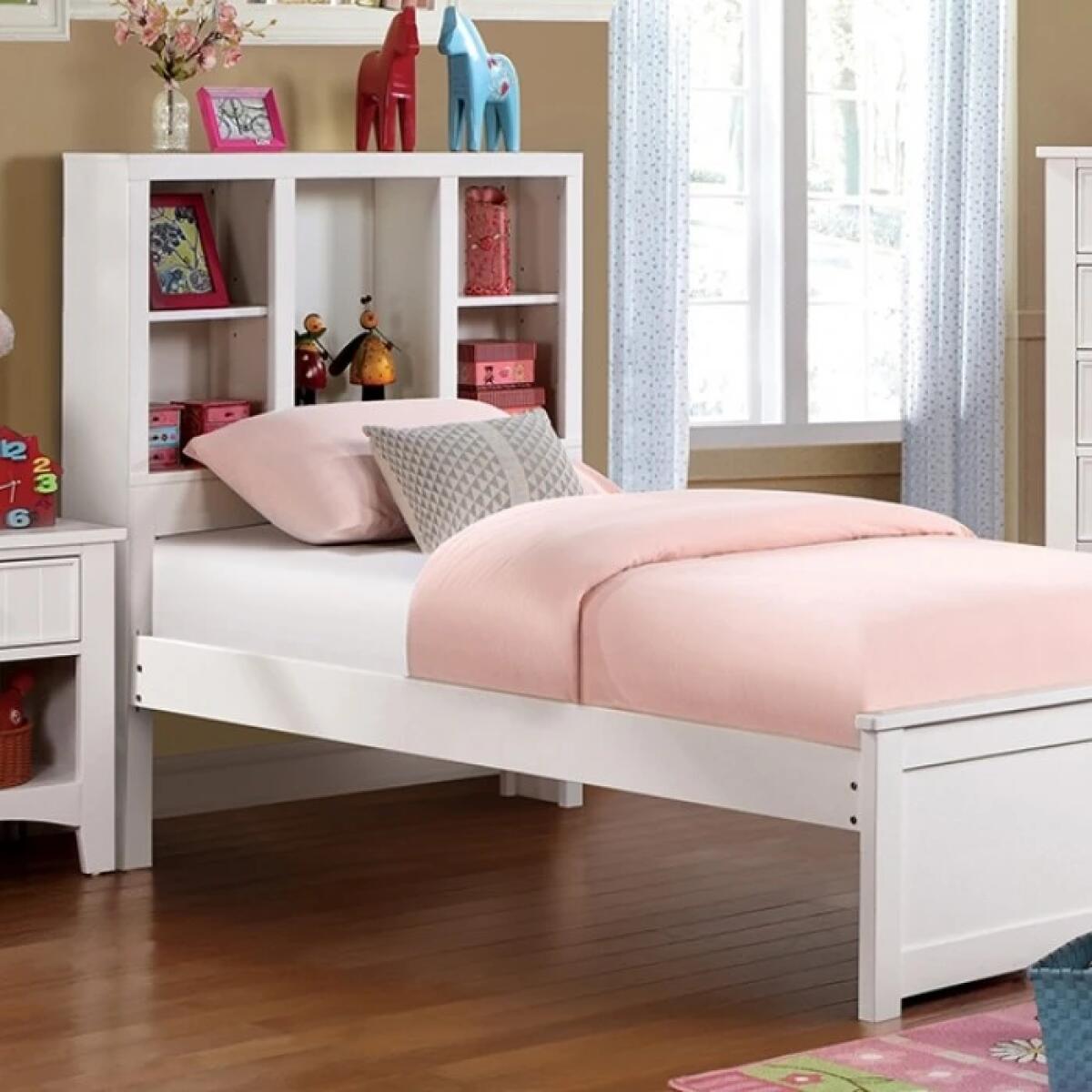 Marilla 4 Pc Full Bedroom Set - Image 2