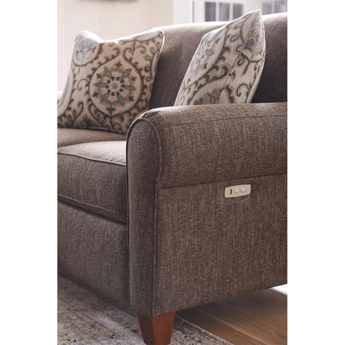 Bennett duo® Reclining Loveseat - P93899 - Image 4
