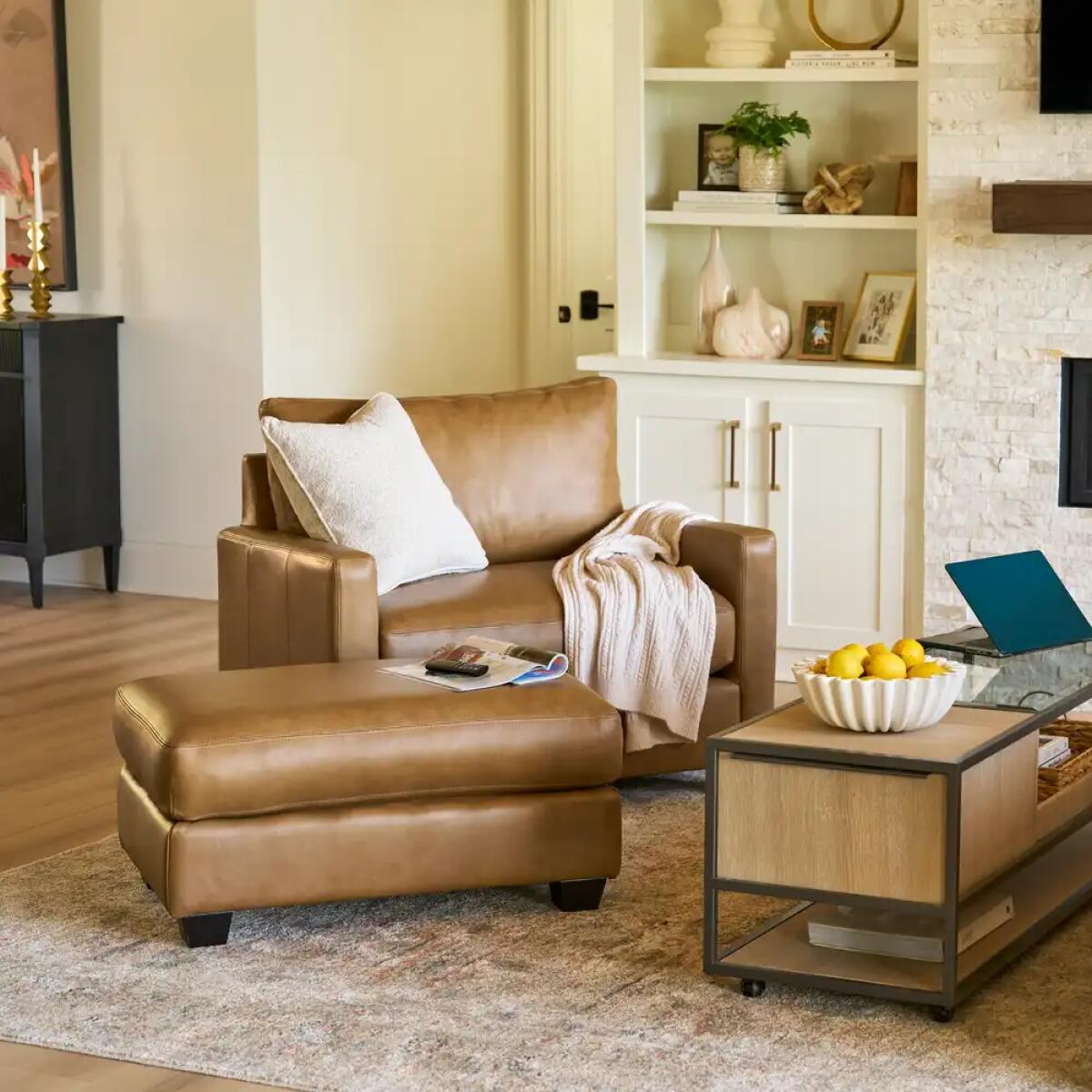 Wilmette Chair & A Half - 655603 - Image 3