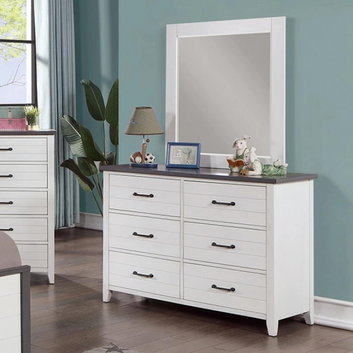 Priam Dresser - Image 2