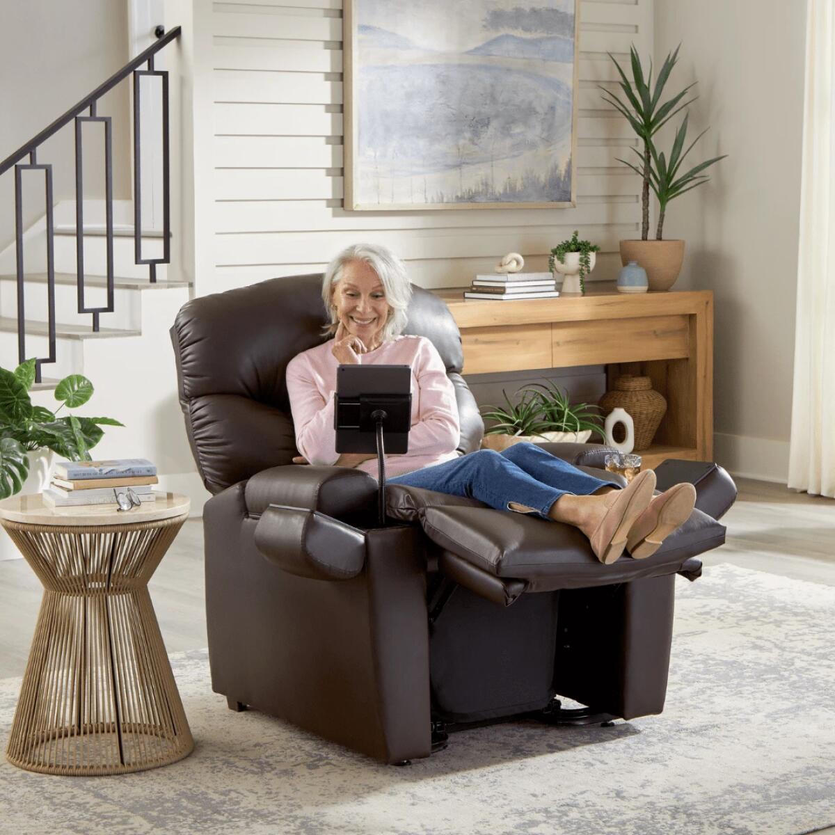 Maya Lift Chairs UC565 - Image 13
