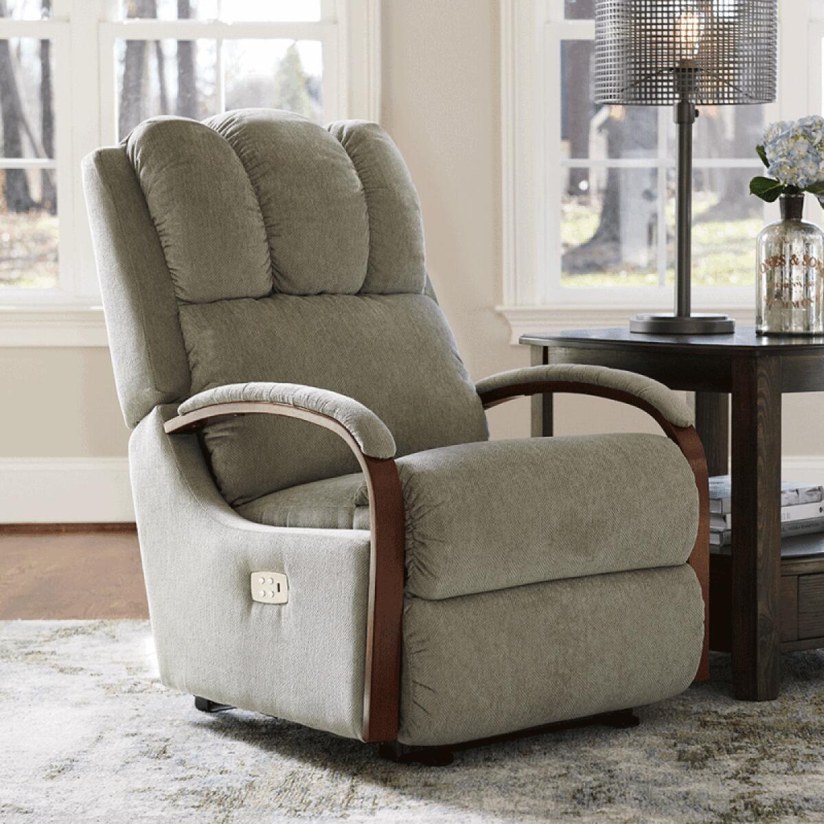 Harbor Town Power Wall Recliner - P16799 - Image 3
