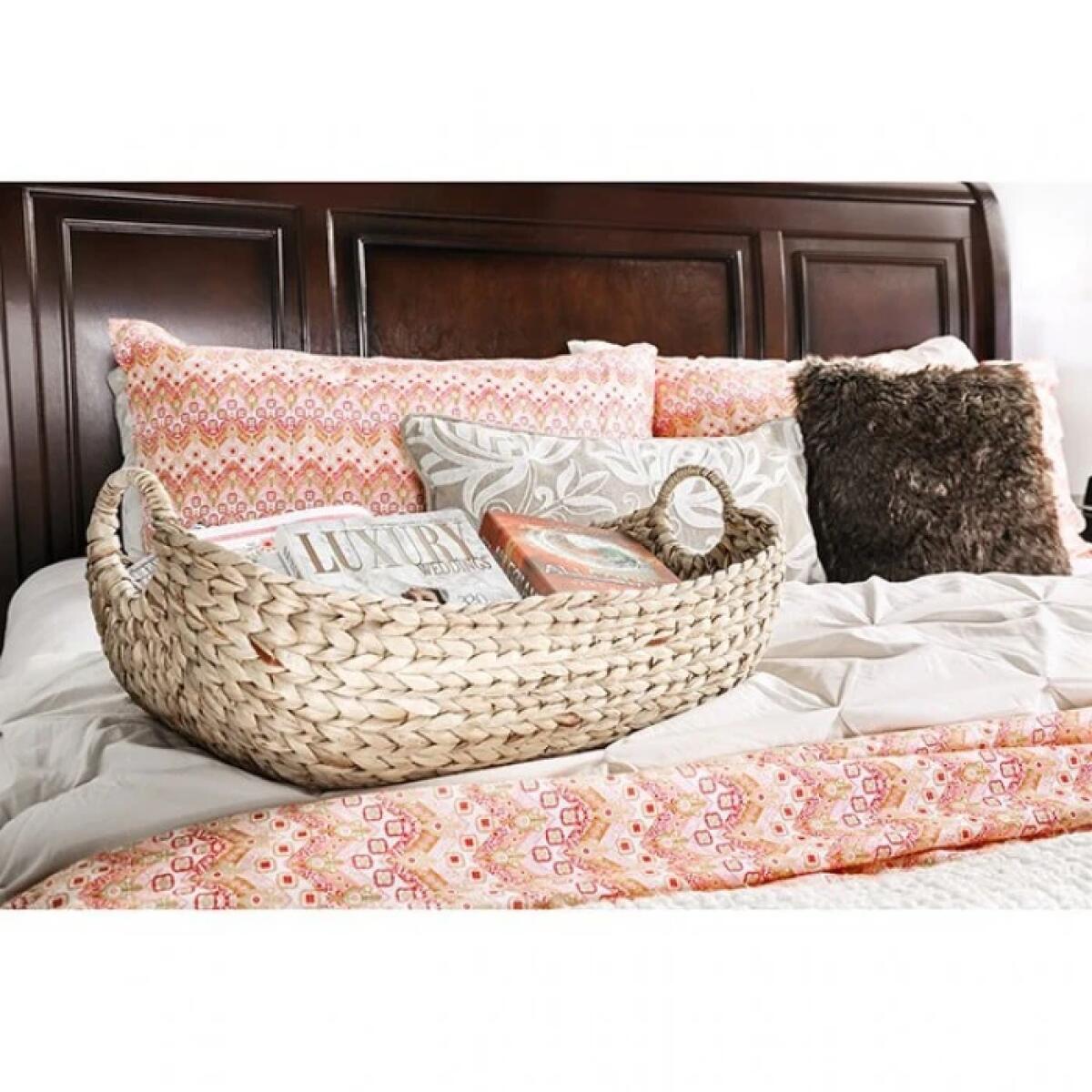 Northville 5 Pc Queen Bedroom Set - Image 6