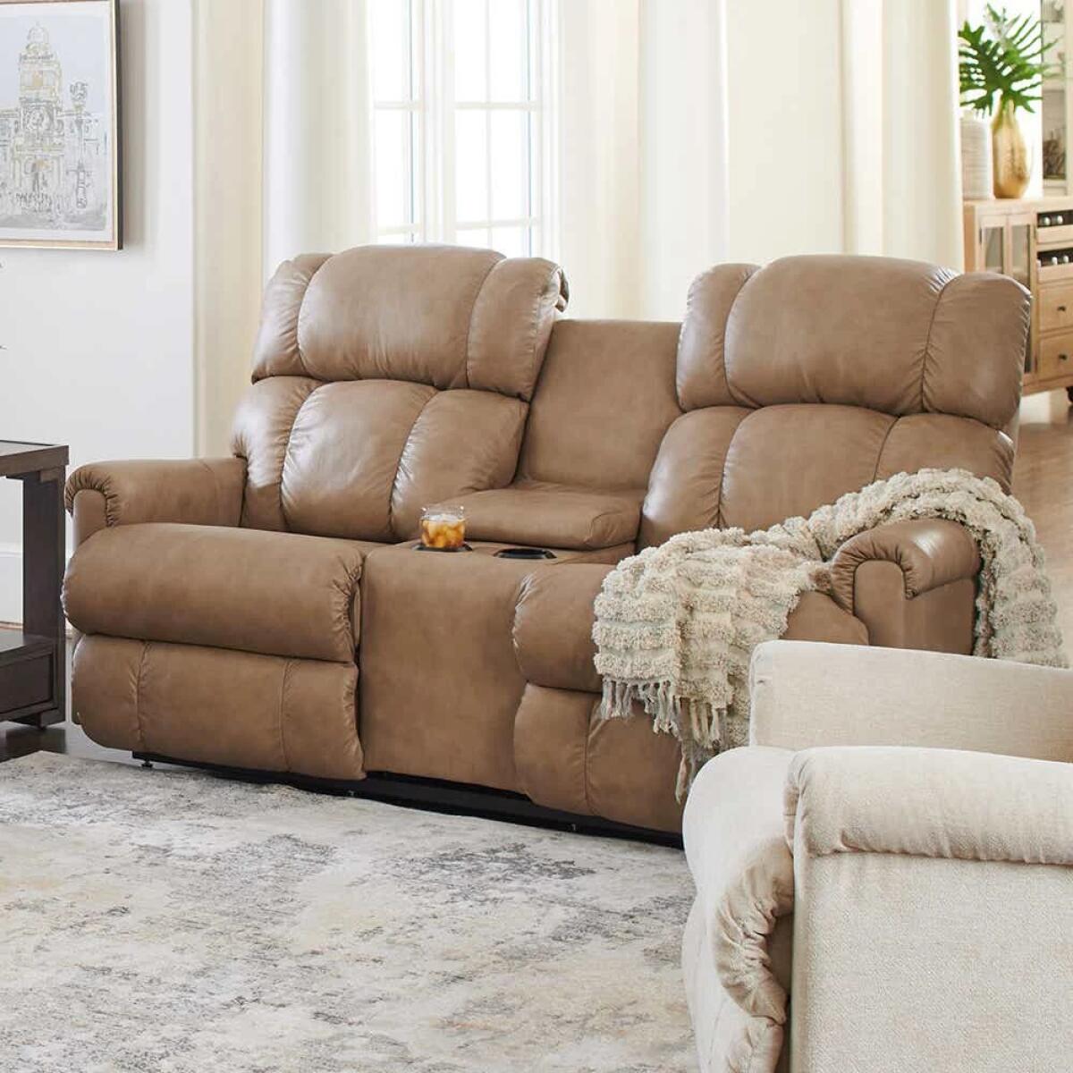 Pinnacle Wall Reclining Loveseat w/ Console - 339512 - Image 3
