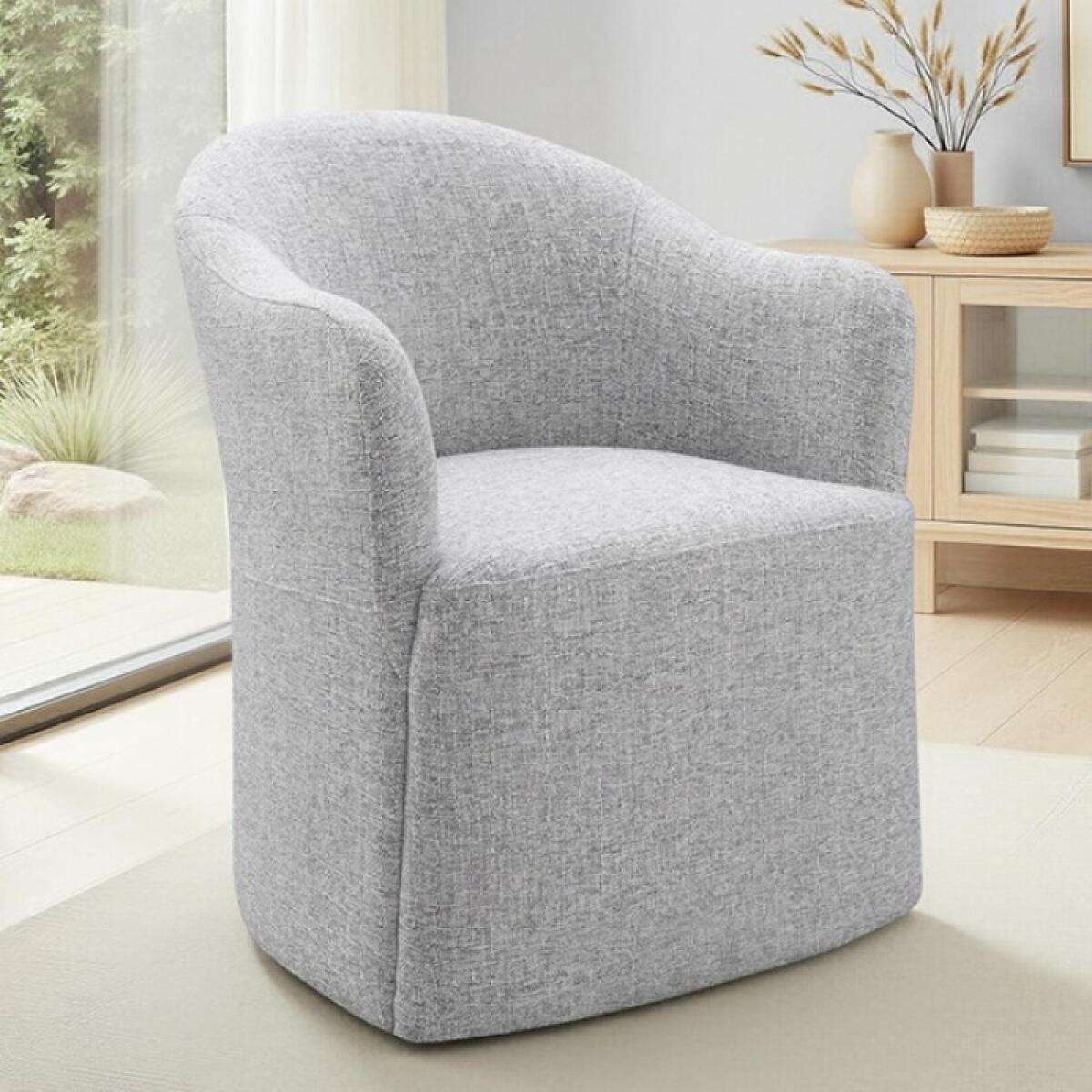 49ccce8cdde836773733458e54492ed8 Sema Arm Chair (1/CTN) - Image 1