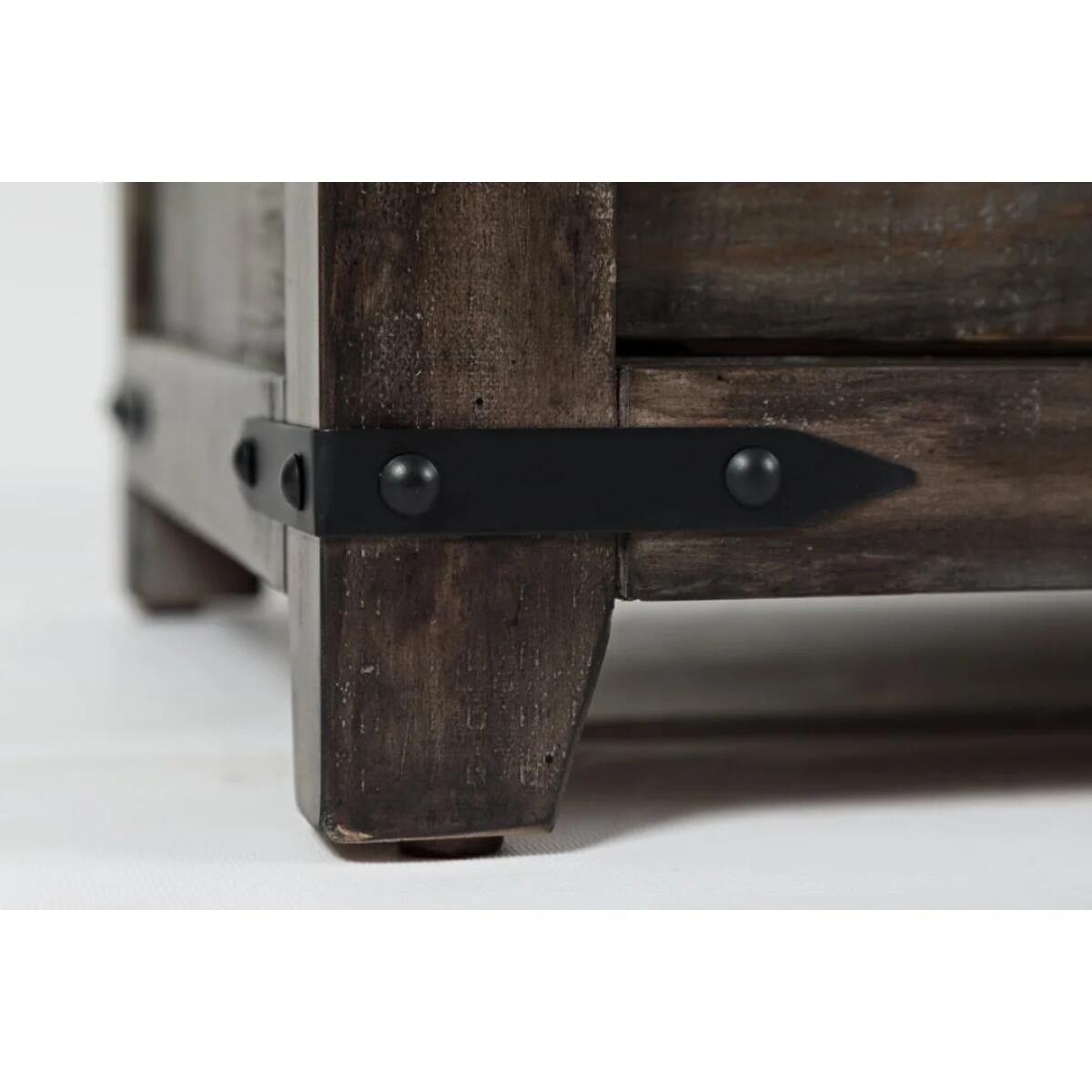 Madison County Barn Door Server - Image 6